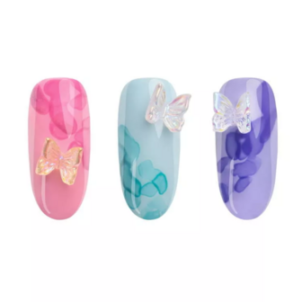 3D nail art &ndash; butterflies