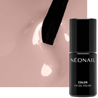 gelpolish in de kleur &#039;Innocent Beauty&#039; van NEONAIL - beige tint