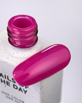 Dragonfruit Gelpolish NOTD- roze tint