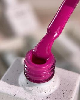 Dragonfruit Gelpolish NOTD- roze tint