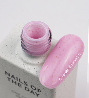 Blossom Gelpolish NOTD - roze tint