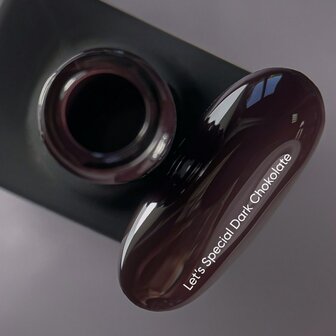 Let&#039;s special Dark Chocolate Gelpolish NOTD