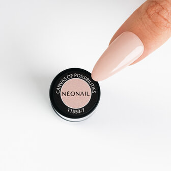 gelpolish in de kleur &#039;Canvas of Possibilities&#039; van NEONAIL - beige tint