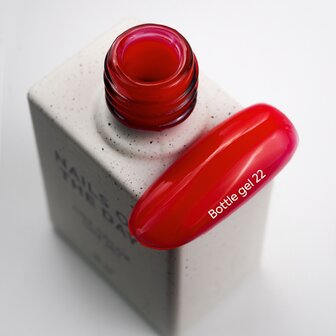Bottle Gel 22 van het merk Nails Of The Day - rode tint
