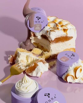 Builder Gel Mousse  van DNKa' in de kleur '0011' 
