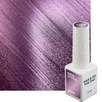 Cat Eye gelpolish van Nails Of The Day in het kleur '22' - paarse tint