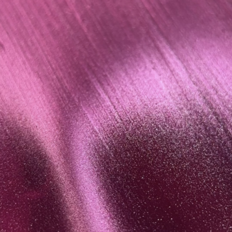 Cat Eye gelpolisch van het merk Nails Of The Day in de kleur '23' - paarse tint