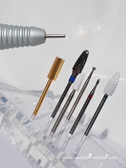 Freestechnieken | Bijwerking van BIAB/GEL