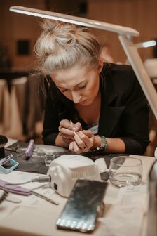 Freestechnieken | Bijwerking van BIAB/GEL