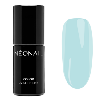 gelpolish in de kleur 'Brave Sky' van NEONAIL- blauwe pastel tint