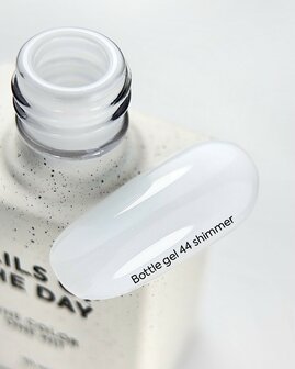 NOTD  Bottle Gel 44 Shimmer van NOTD
