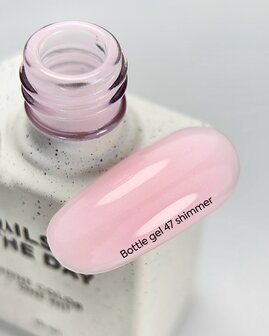 NOTD  Bottle Gel 47 Shimmer