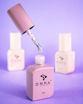 Rubber Base &amp;#x0022;DNKa&amp;#x0022; (cover) - #0039A&amp;#x0027; Different
