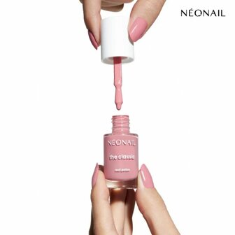 roze nagellak in het kleur ' Rosy Pink 06' van NEONAIL