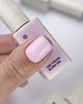 roze gelpolish, rozekleurige gelpolish