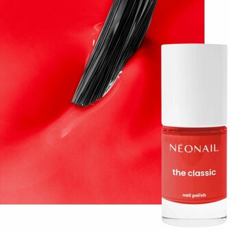 rode nagellak in het kleur 'Just Red 12' van NEONAIL