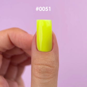 licht groene builder gel van DNKa' in de kleur 0051 Dopamine 
