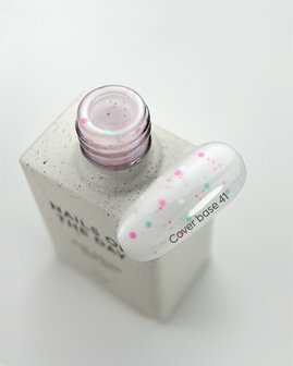  Cover base 41 van Nails Of The Day - witte tint