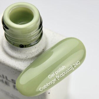 gelpolish van Nails Of The Day in de kleur 'Cabbage' - groene herfst tint