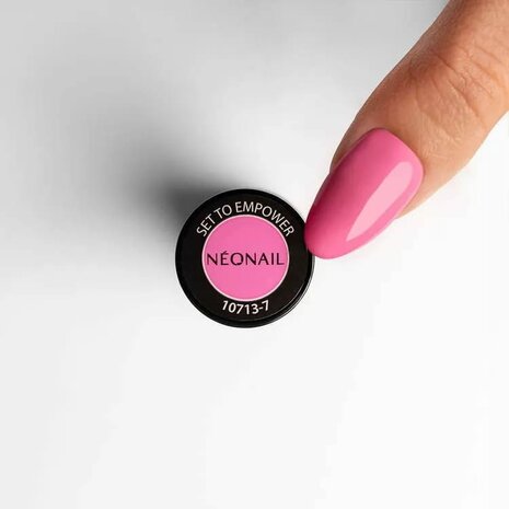 Set to empower - NEONAIL