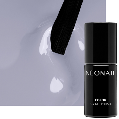 gelpolish in de kleur 'Wild Sky' van NEONAIL - blauwe tint