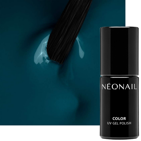 gelpolish in de kleur 'Wild Story' van NEONAIL - donker groene tint