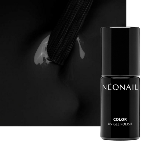 gelpolish in de kleur 'Pure Black' van NEONAIL - zwarte tint