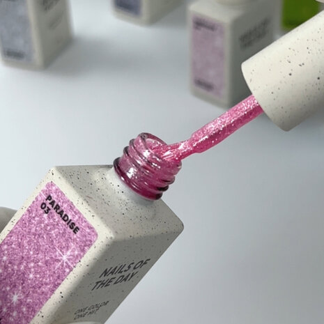 Paradise 03 Gelpolish NOTD - roze tint