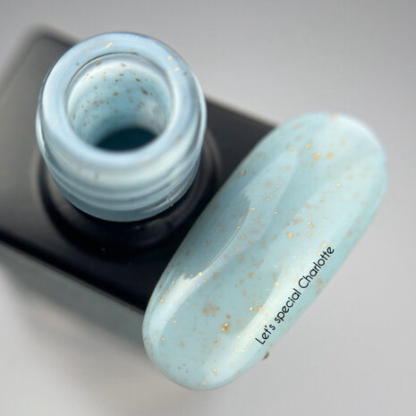 Let's special Charlotte Gelpolish NOTD - blauwe tint