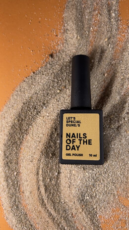 Let's special Dune/5 Gelpolish NOTD
