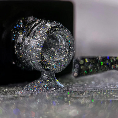 NAILSOFTHENIGHT  Reflective top Holographic