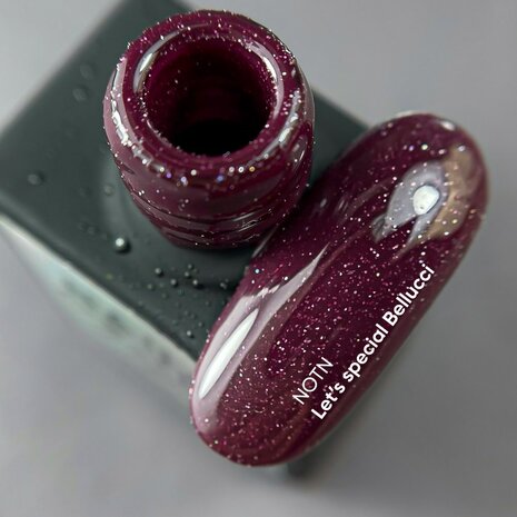 NAILSOFTHENIGHT  Let's special Bellucci - bordeaux rood