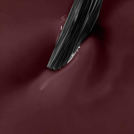 gelpolish in de kleur 'Classic  Masterpiece' van NEONAIL - donker rode tint