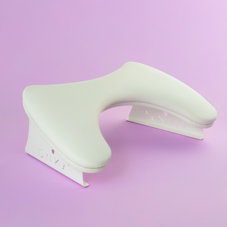 DNKA&rsquo; Anatomical Armrest for Manicure WHITE