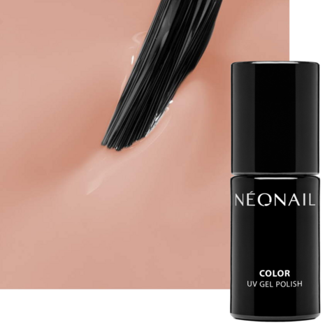 gelpolish in de kleur 'Soft Hug' van NEONAIL - beige tint