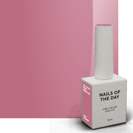 Let's special Swiss Dream Gelpolish NOTD van het merk Nails Of The Day - roze tint