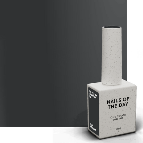 gelpolish in de kleur 'Umbrella' - donker grijze tint van het merk Nails Of The Day