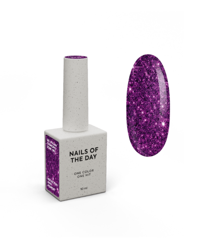 gelpolish in de kleur 'Cosmopolitan' van het merk Nails Of The Day - paarse glitter tint