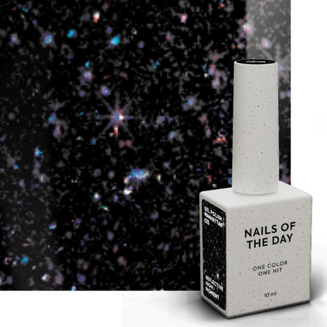 gelpolish in de kleur 'Manhattan' van het merk Nails Of The Day - zwarte glitter gellak
