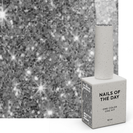 gelpolish in de kleur 'Martini' van het merk Nails Of The Day - zilveren glitter tint