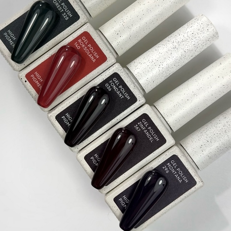 Nails Of The Day gelpolish in de kleur 'Fondant' - donker bruine tint