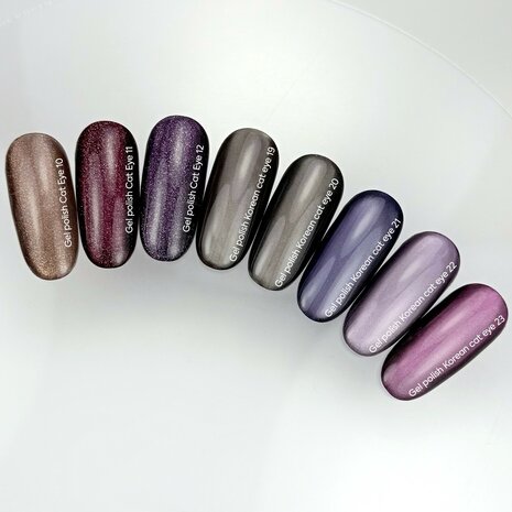 gelpolish in de kleur 'Cat Eye 10' van Nails Of The Day - bruine glitter tint