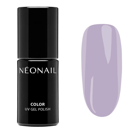 gelpolish in de kleur 'Lilac Awakening' van NEONAIL - pastel paarse tint