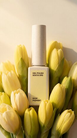 gelpolish van Nails Of The Day in de kleur 'South' - pastel gele tint