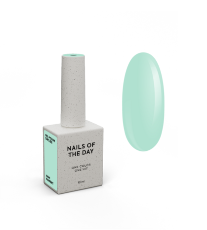 gelpolish in de kleur 'Chic ' van Nails Of The Day - pastel groene tint