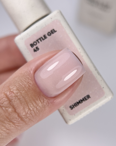 NOTD  Bottle Gel 45 Shimmer - Nails Of The Day