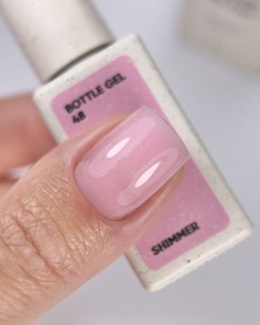 NOTD  Bottle Gel 48 Shimmer- Nails Of The Day