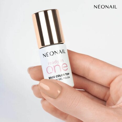 gelpolish in de kleur 'Sand Taupe' van NEONAIL - Ready In One collection - bruine tint