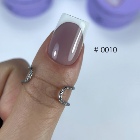 Builder gel mousse van het merk DNKa' in de kleur '0010' - neutrale tint