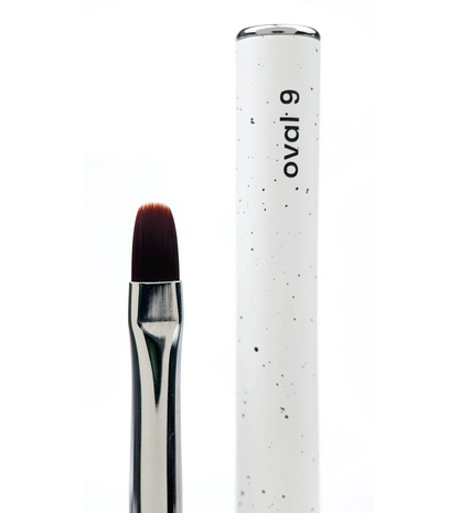 NAILSOFTHEDAY Brush Oval, 9mm